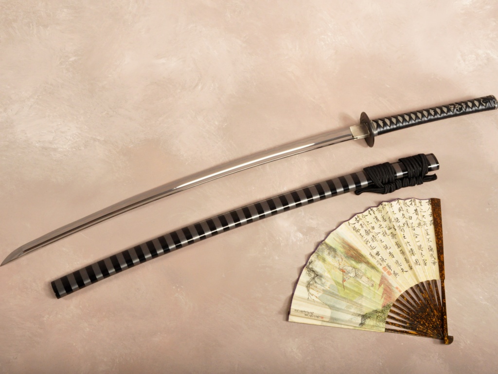Катана и веер обои