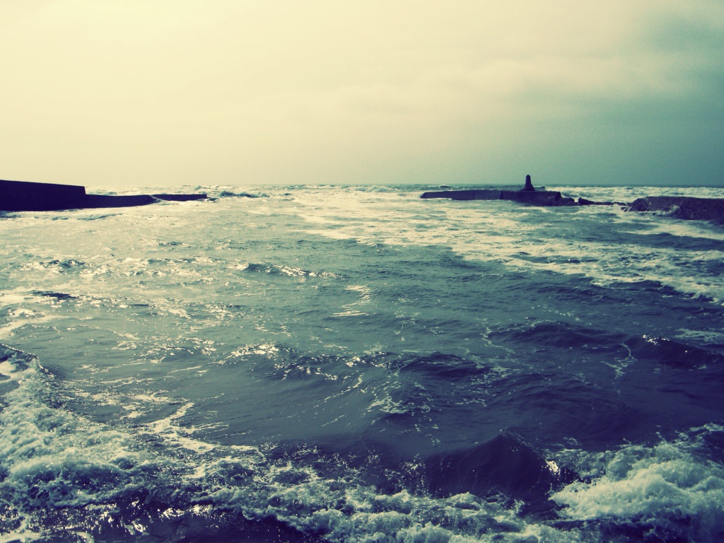 Море волнуется раз... обои