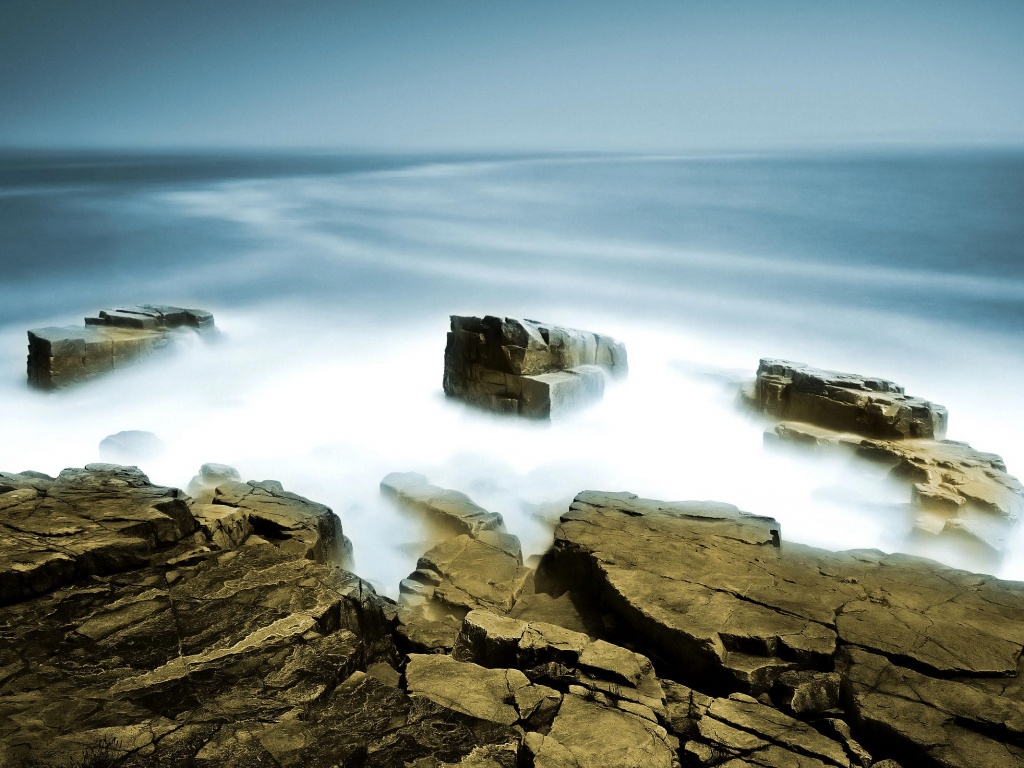 Скалы у моря обои