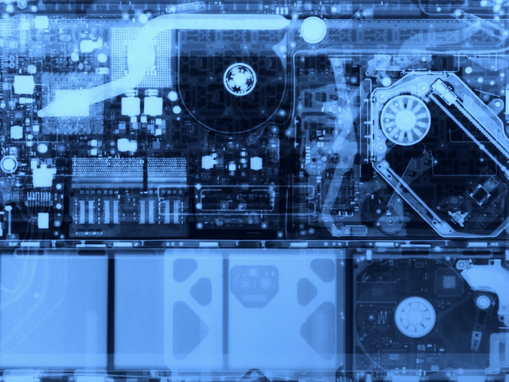 Рентгеновский снимок ноутбука обои