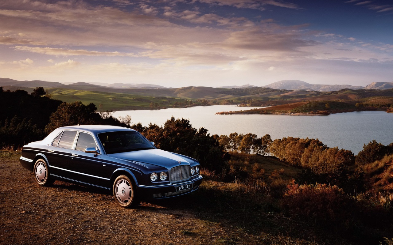 Бентли на природе обои