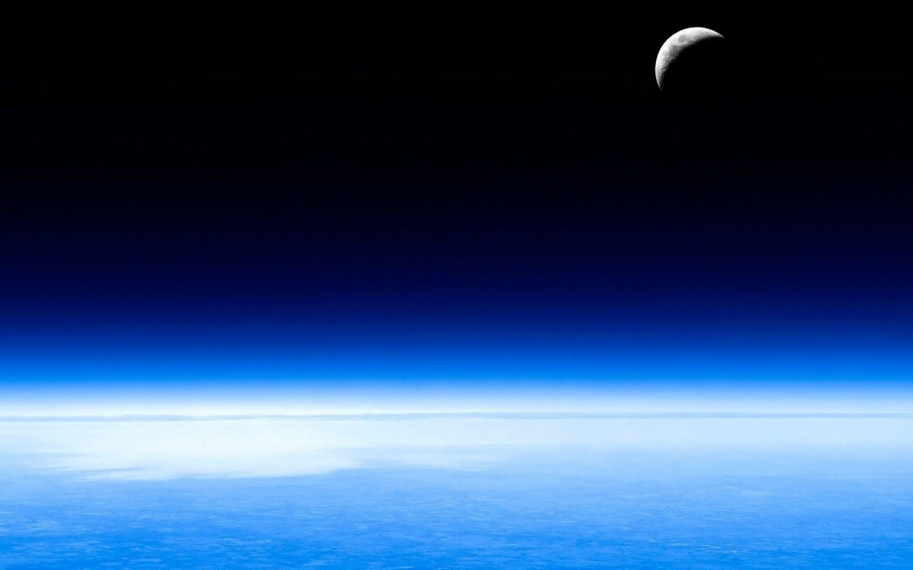 Луна над горизонтом обои