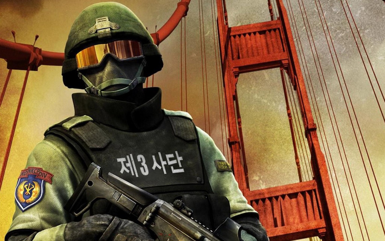 Солдат на мосту Золотые Ворота обои