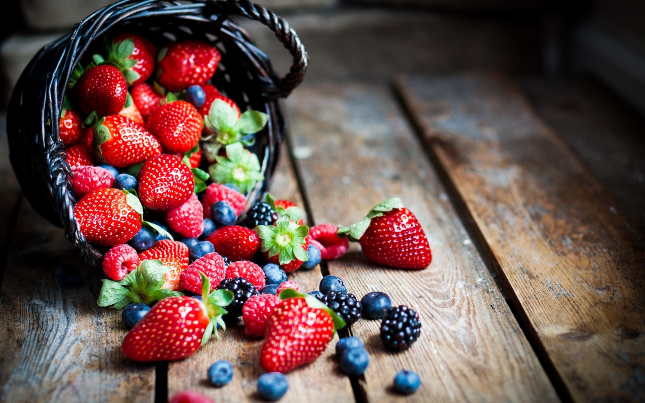 Ягодное лукошко обои