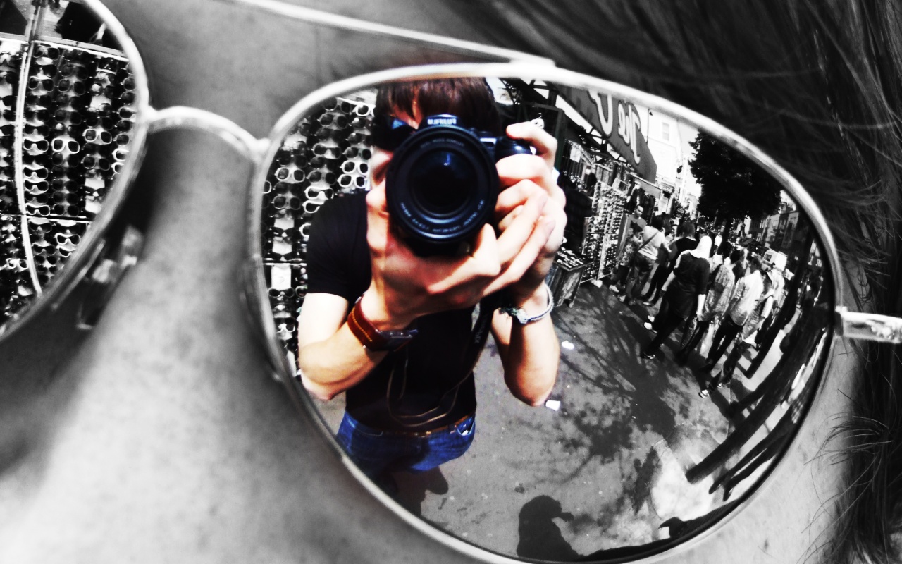 В очках обои