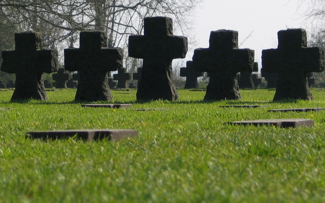 Кладбище обои