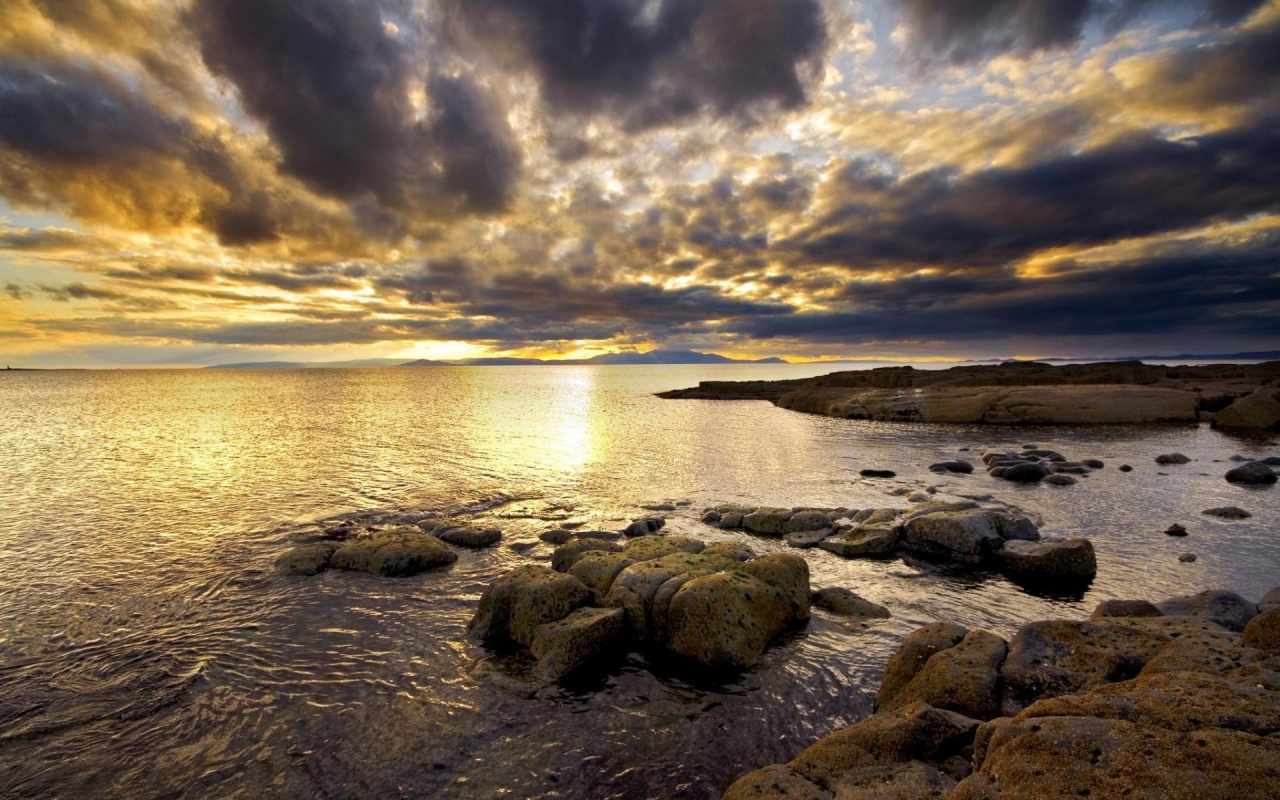 Красивый вид на вечернее море обои