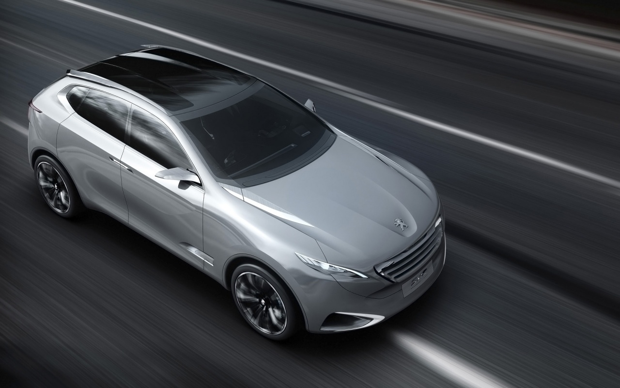 Концепт пежо на трассе обои