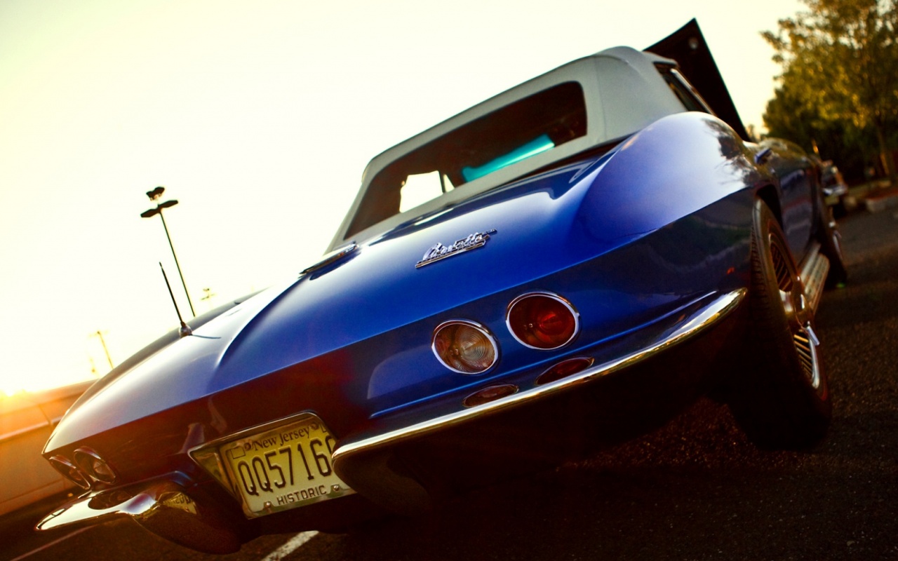 Ретро Chevrolet Corvette обои