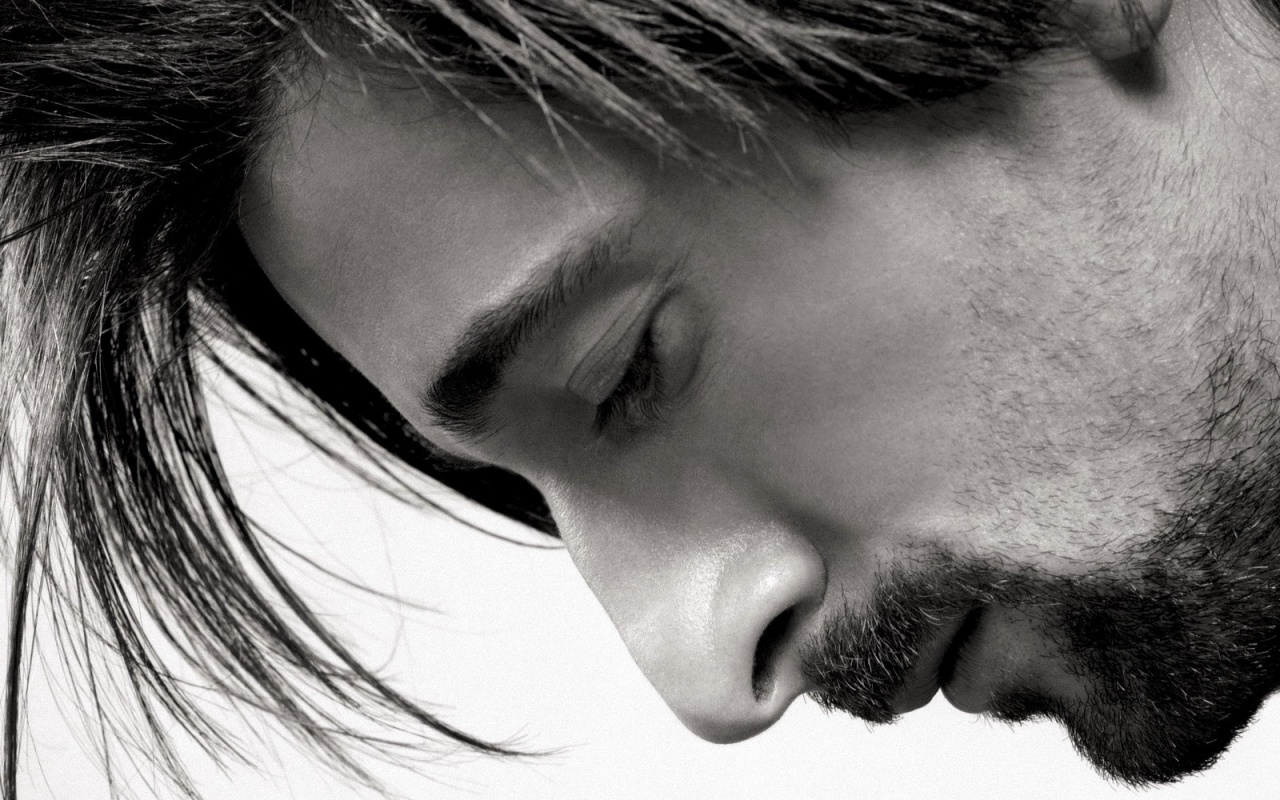 Чёрно-белое фото обои