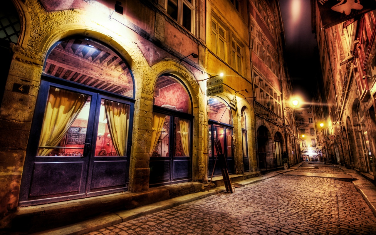 Ночная улочка обои