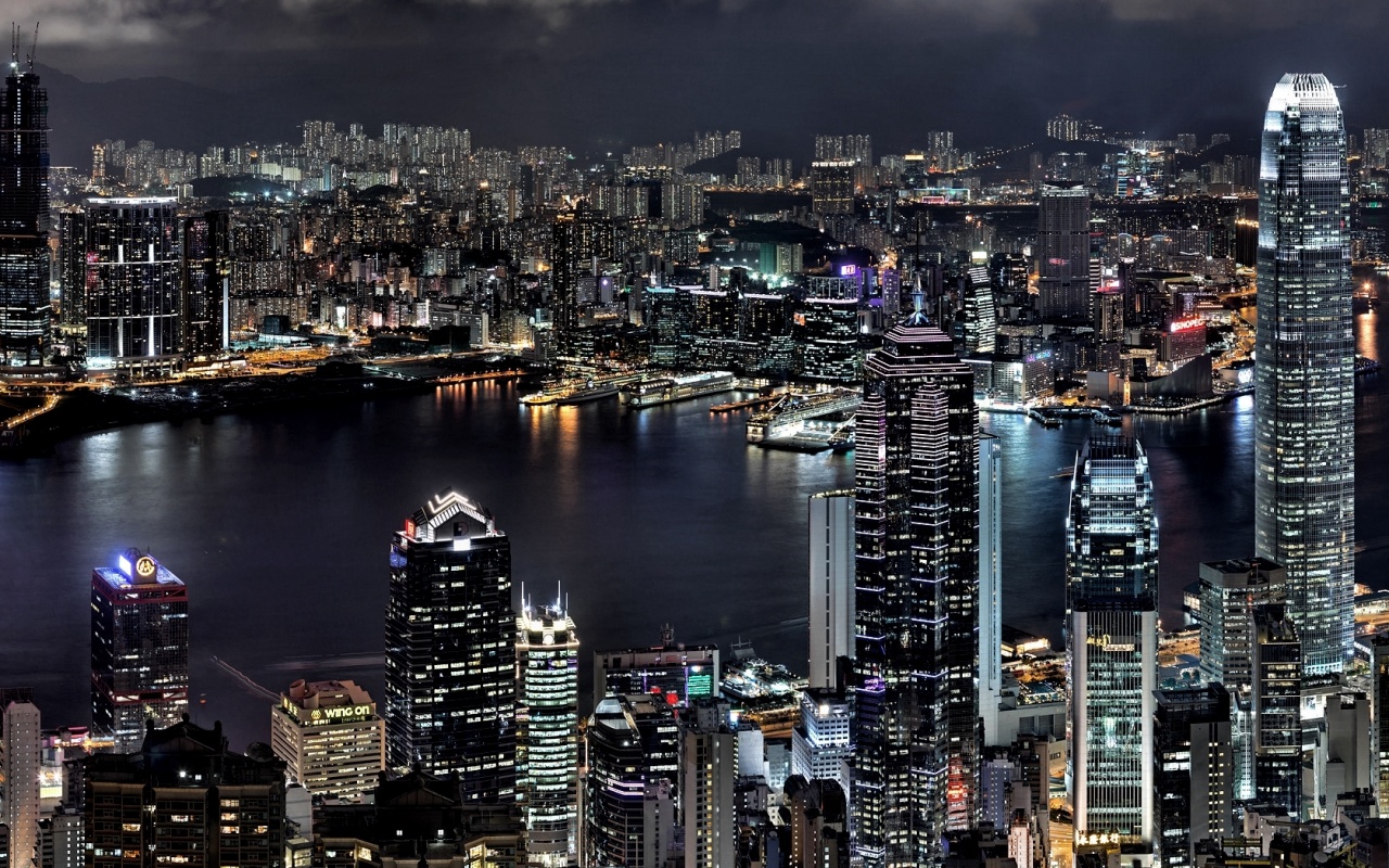 Небоскребы ночью обои