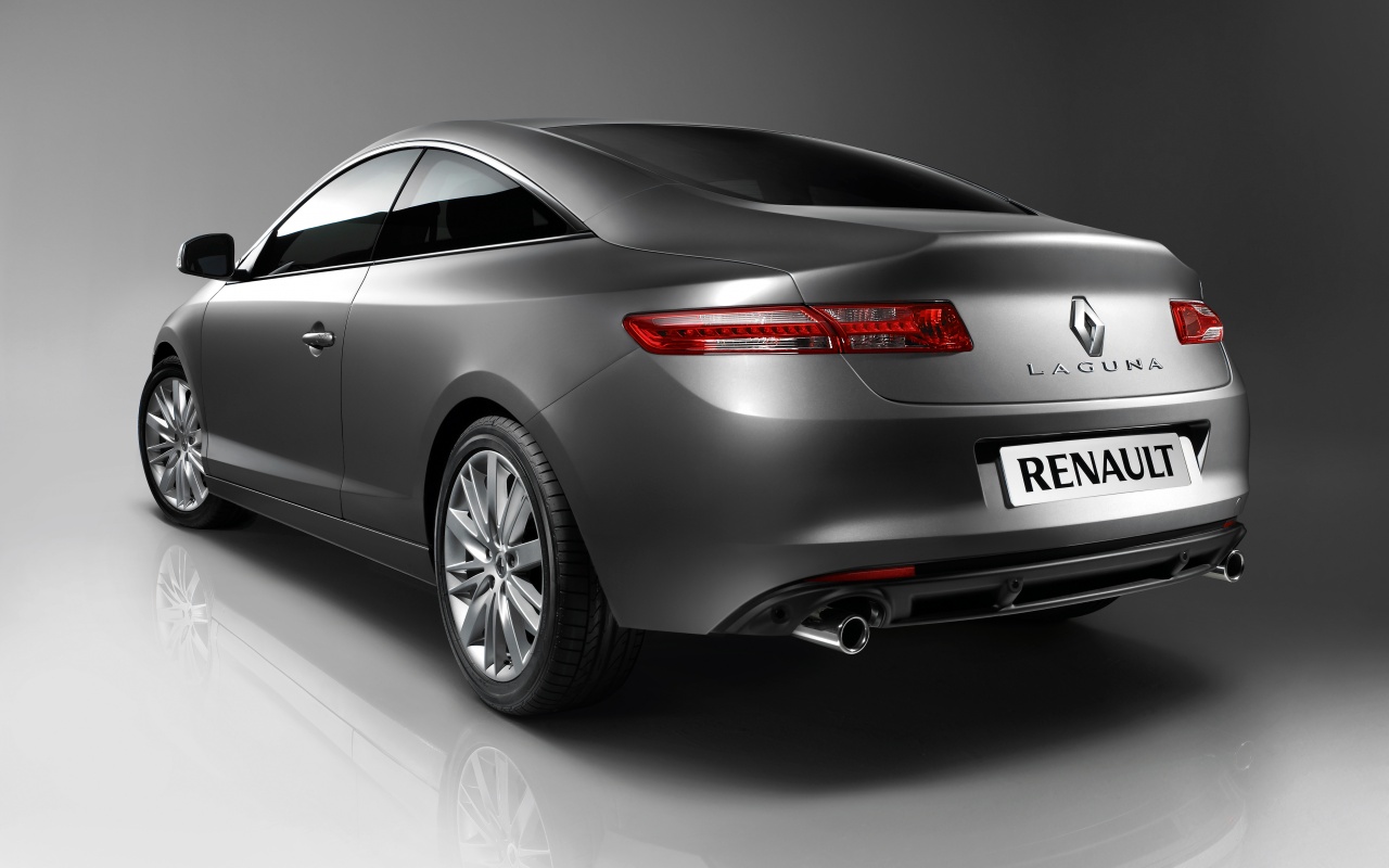 Рено Лагуна: вид сзади обои