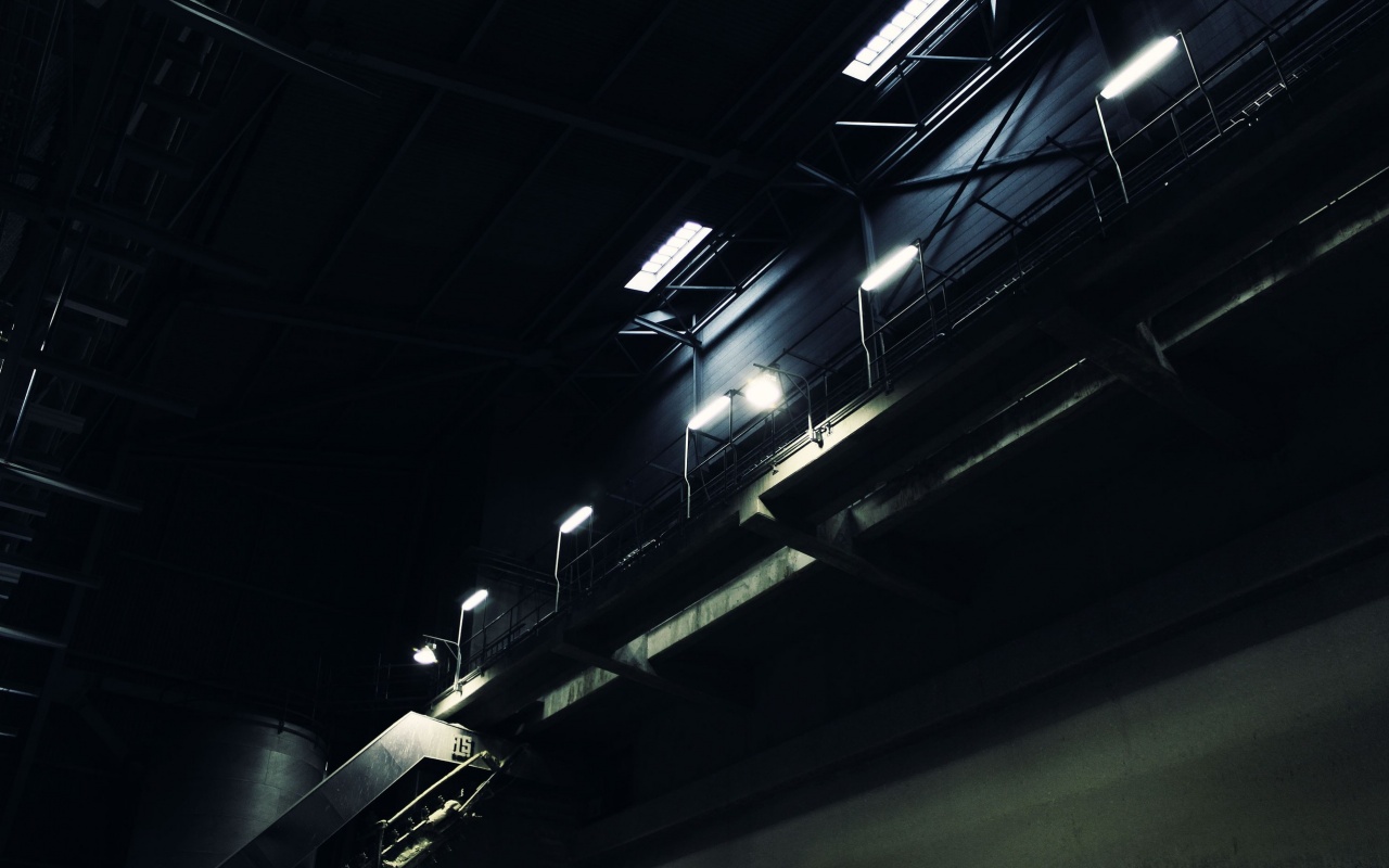 Платформа ночью обои