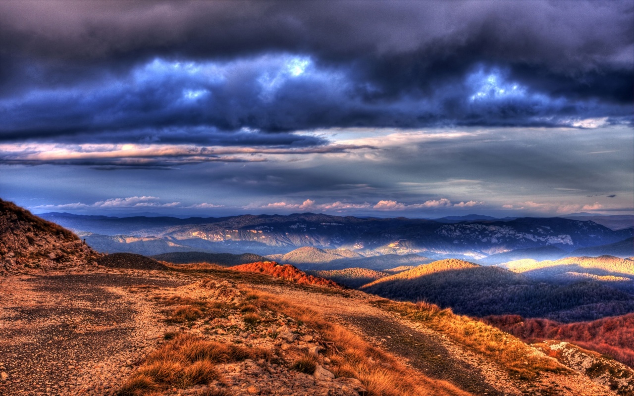 Горы в HDR обои