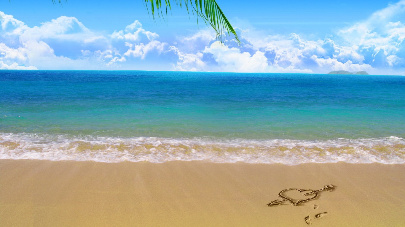 Любовь на океанском берегу обои