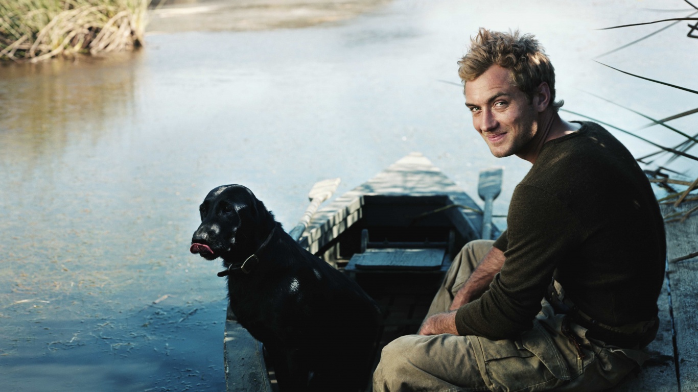 Джуд Лоу на лодке обои