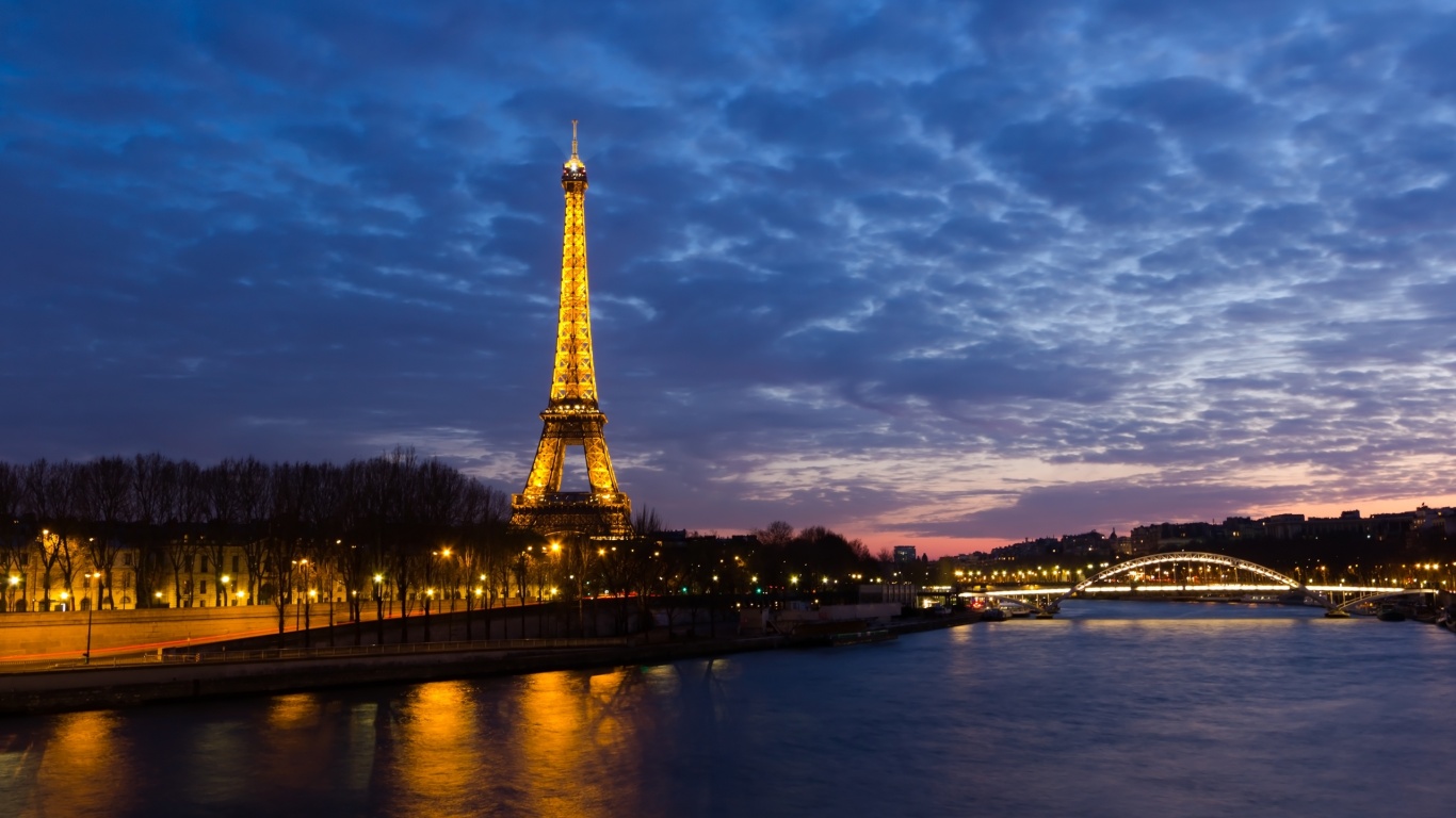 Эйфелева башня в Париже обои