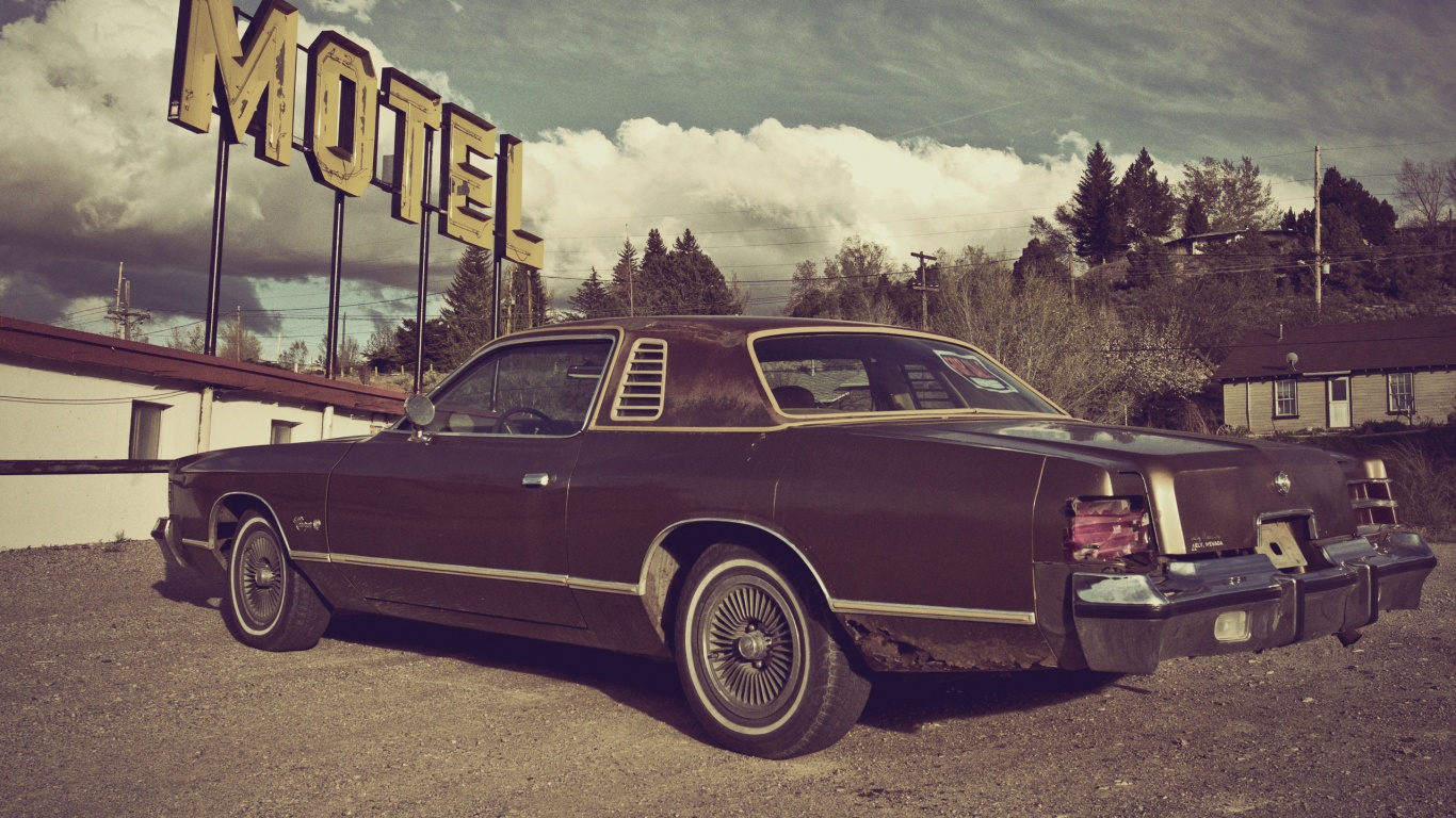 Олдскульный Dodge около мотеля обои