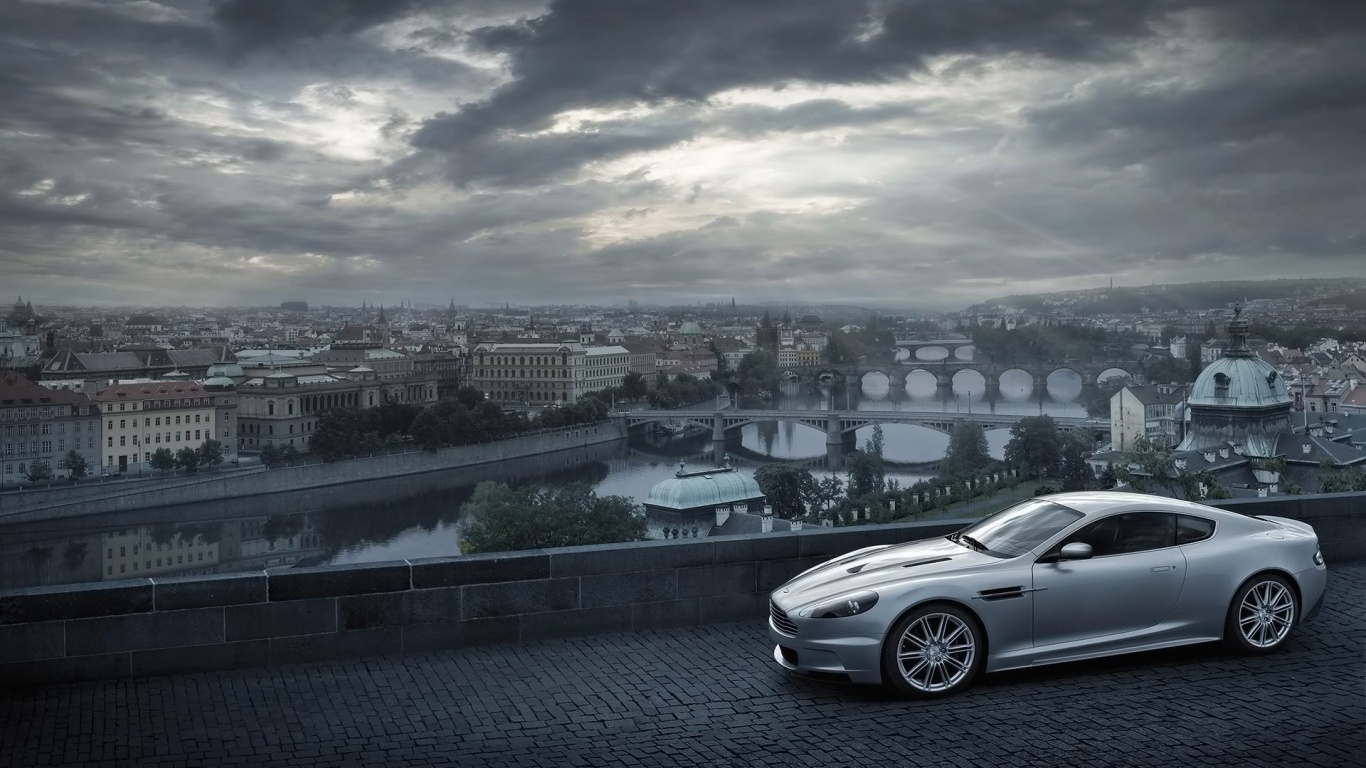 Aston Martin в городе обои