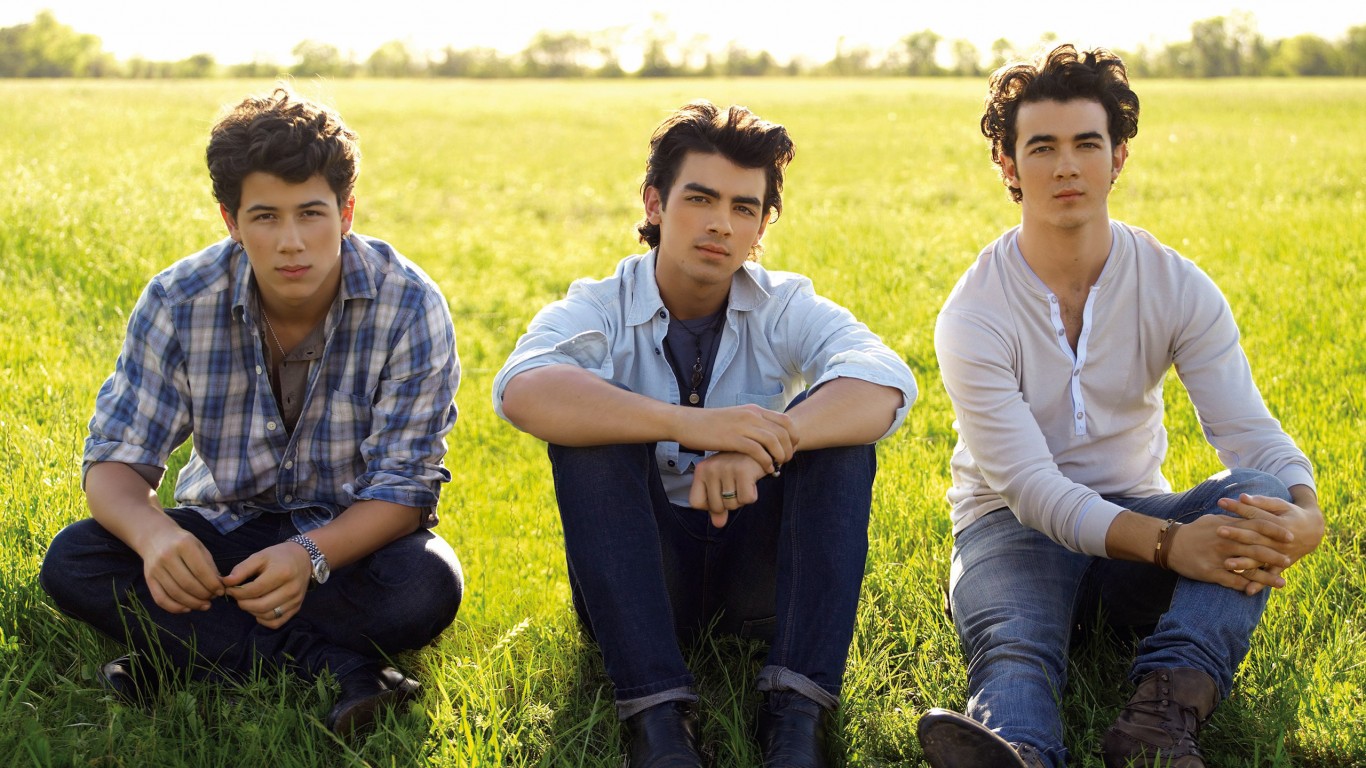 Джонас Бразерс обои