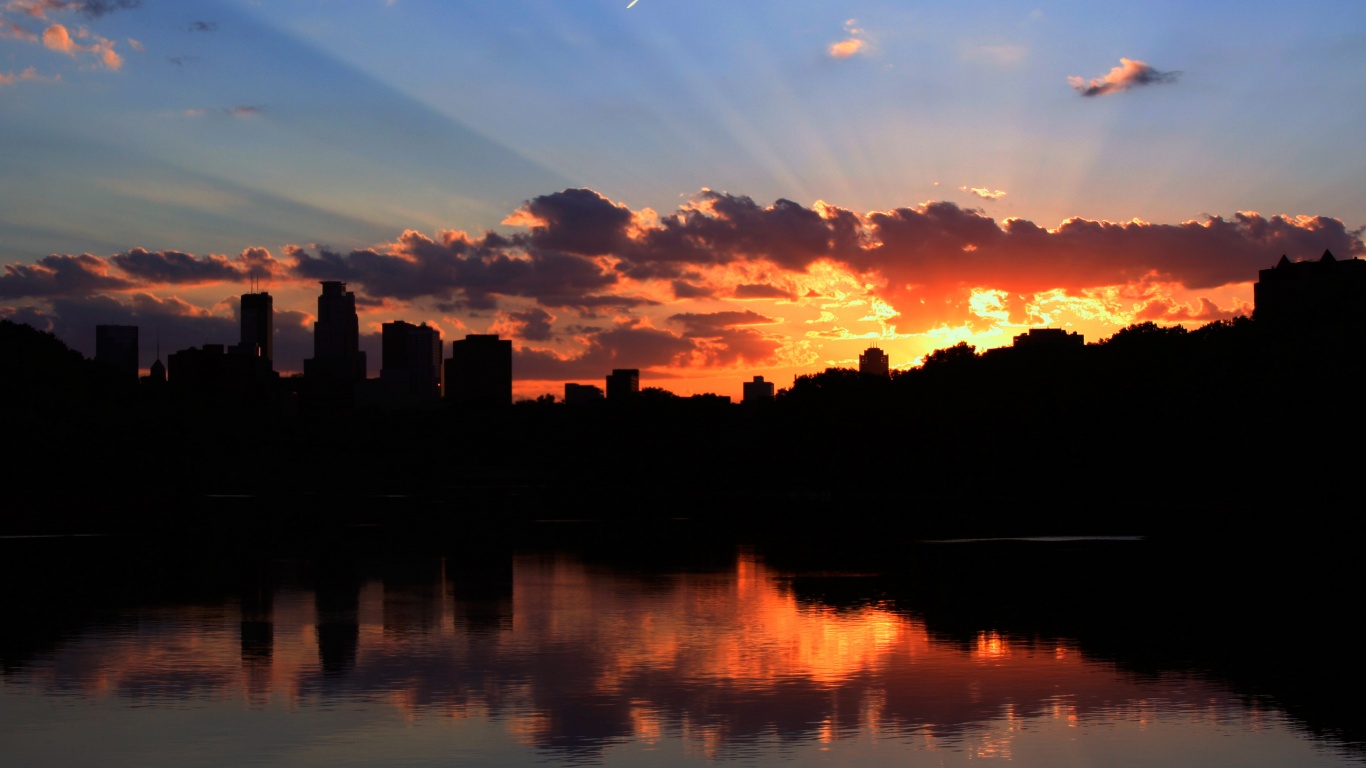 Закат над городом обои