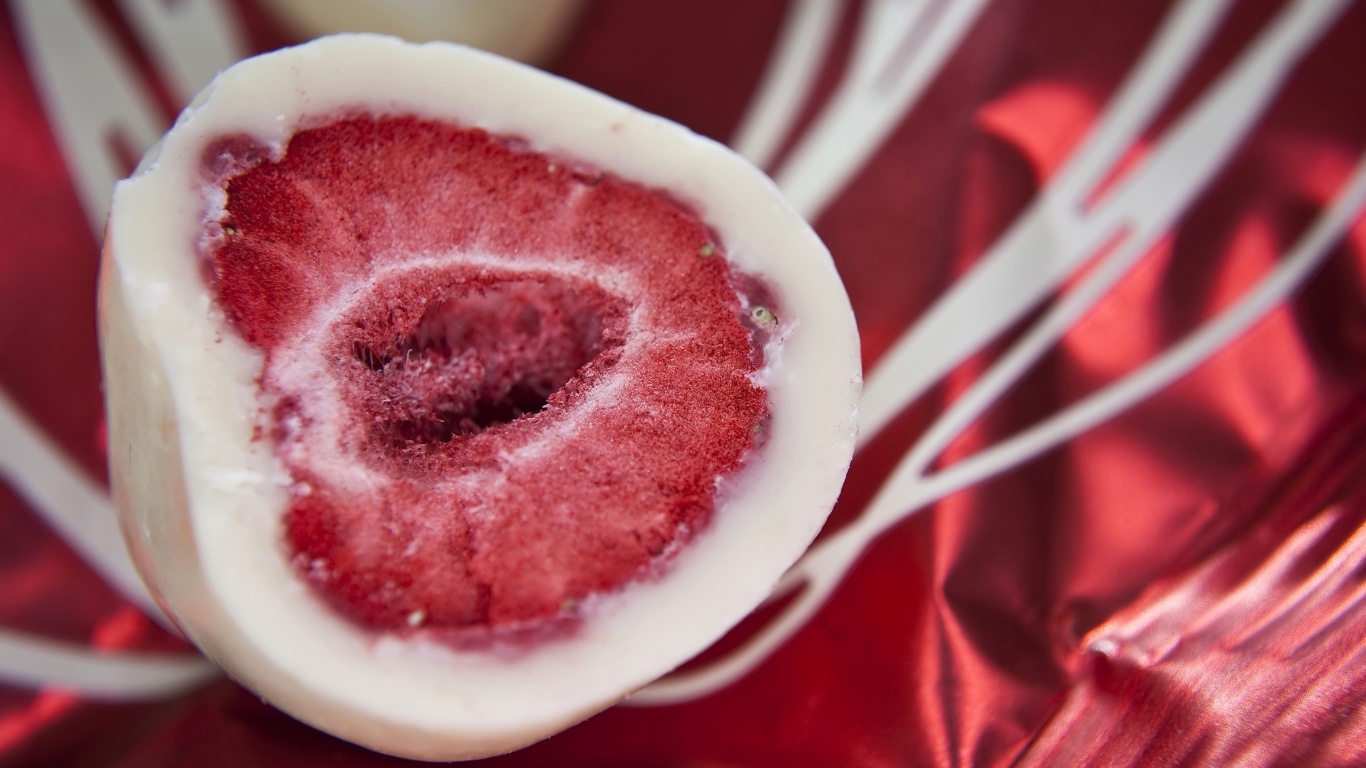 Клубника в белом шоколаде обои