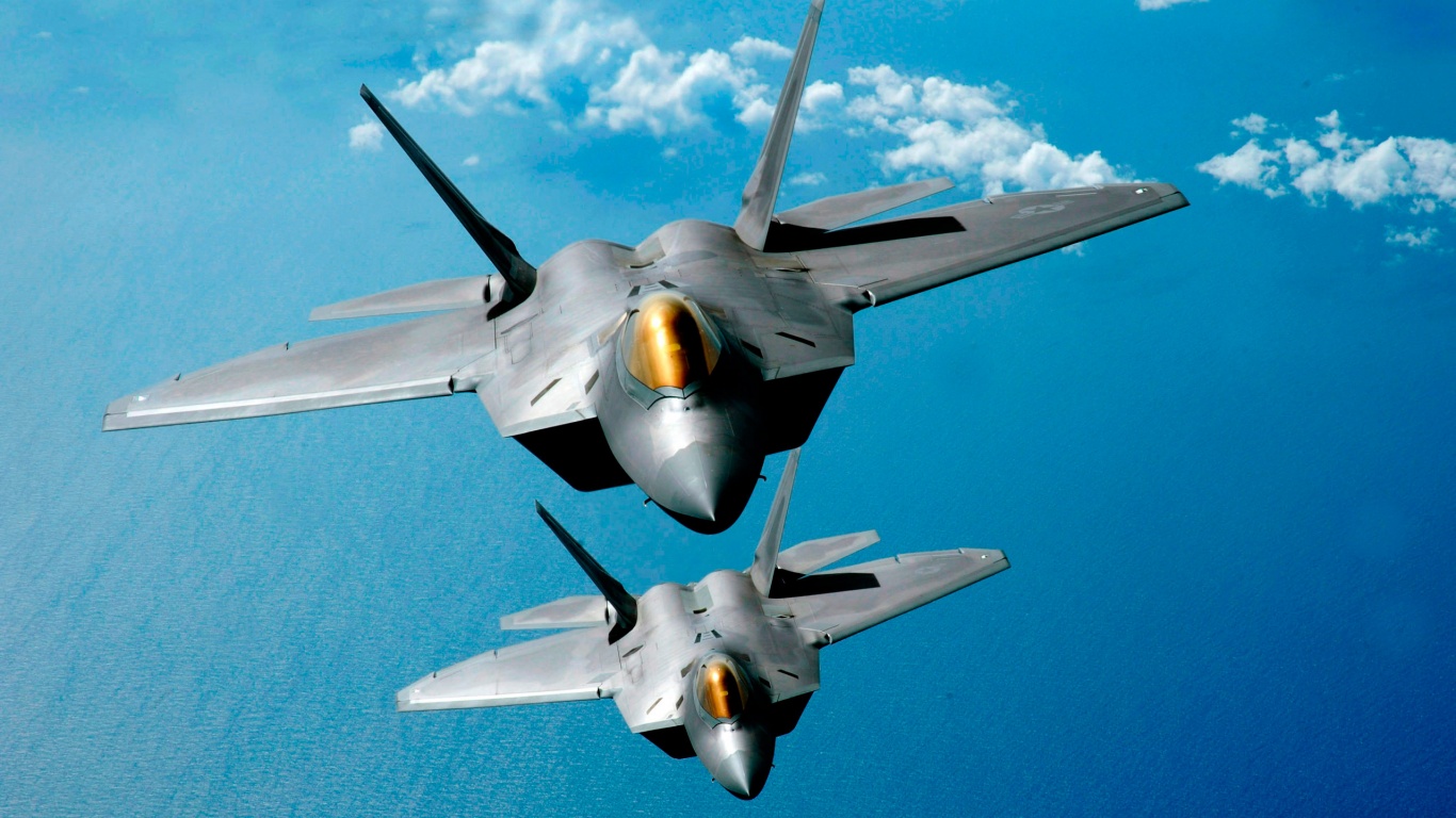 Истребители в небе обои