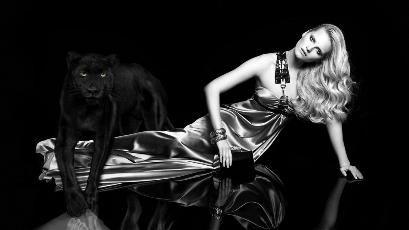 Красотка с пантерой обои