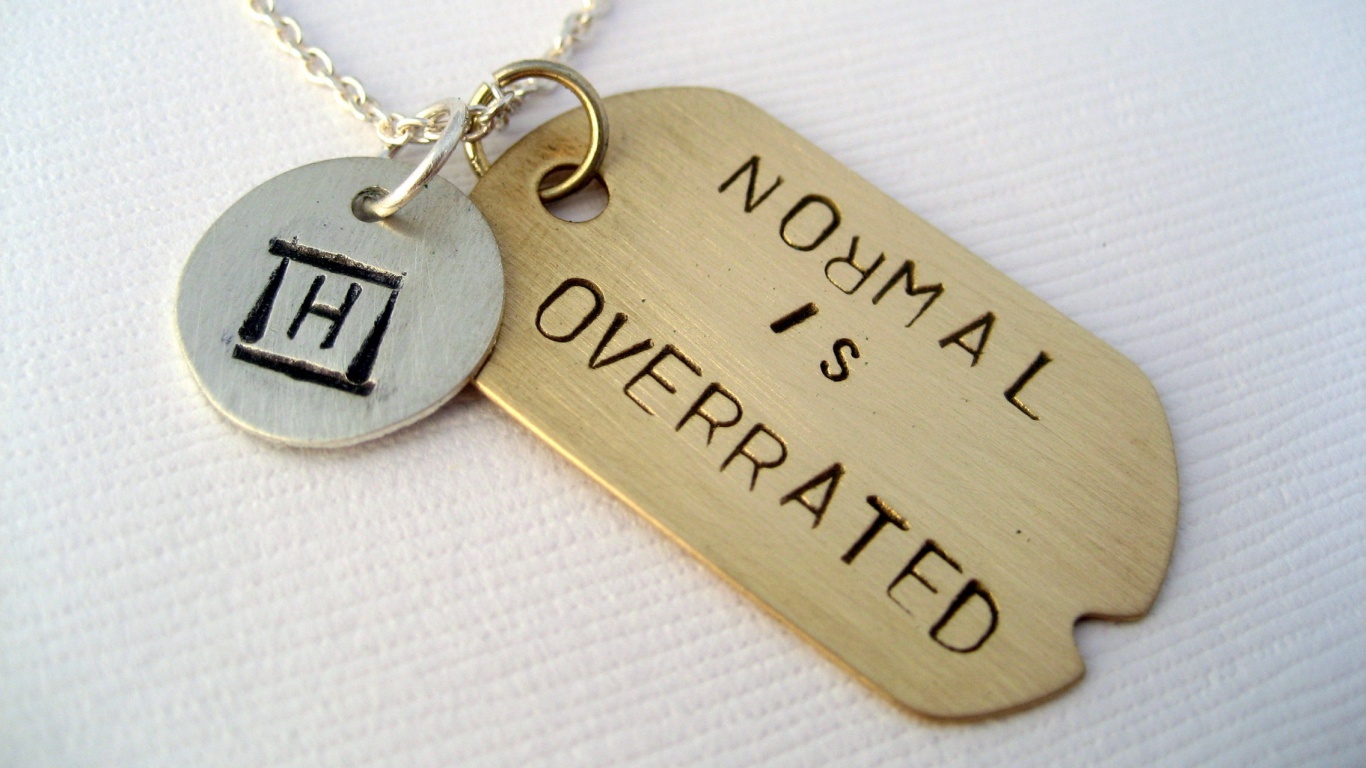 Нормальность переоценена обои