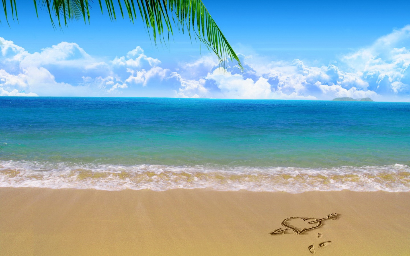 Любовь на океанском берегу обои