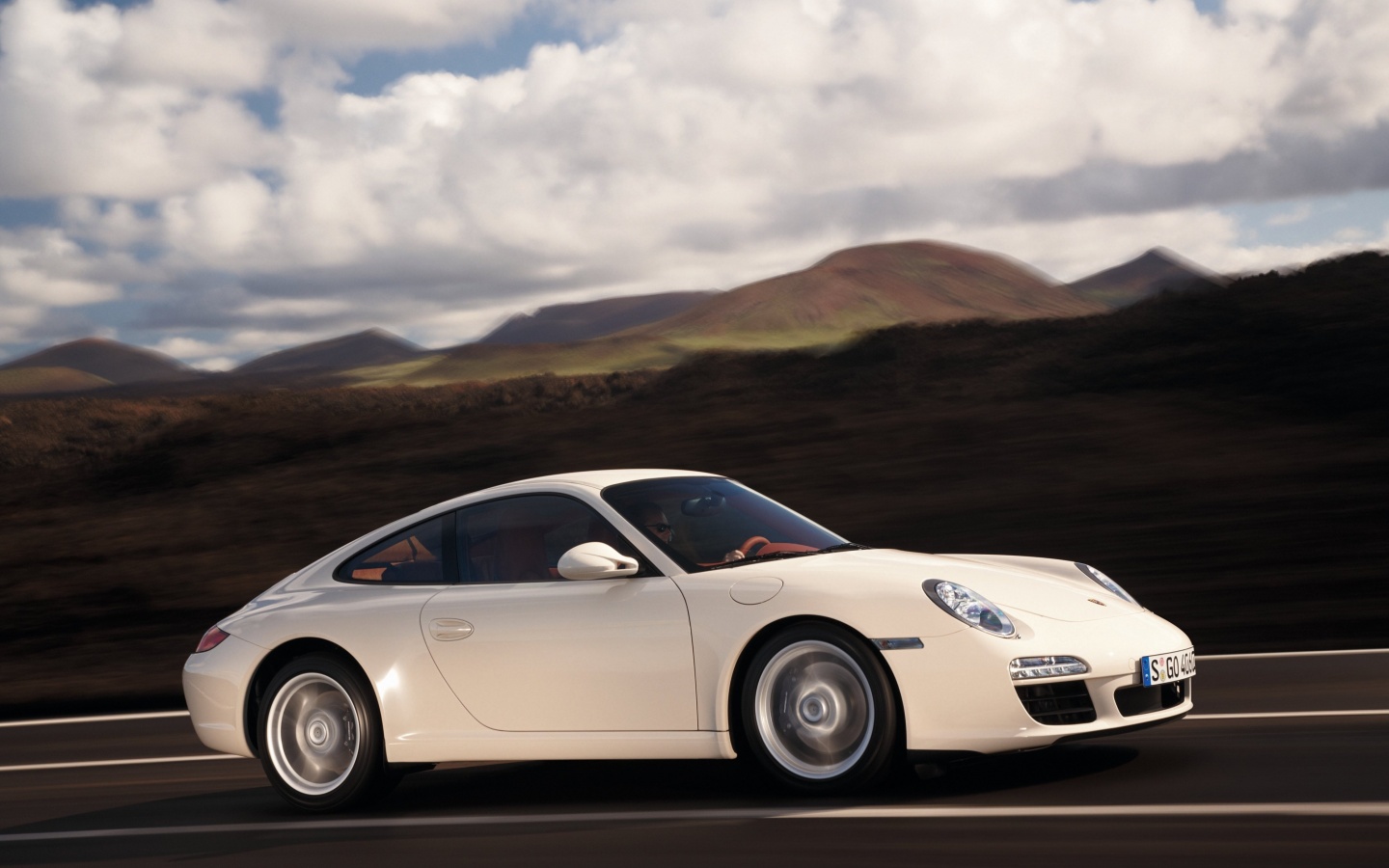 Белый порш обои