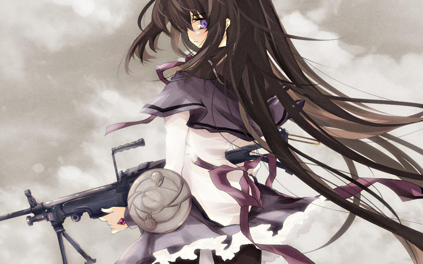 Девушка с автоматом обои