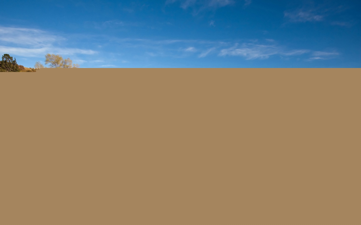 Уединенное озеро обои