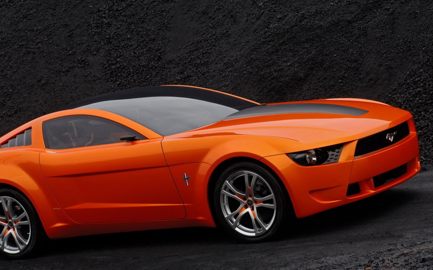 Ford Mustang Giugiaro обои