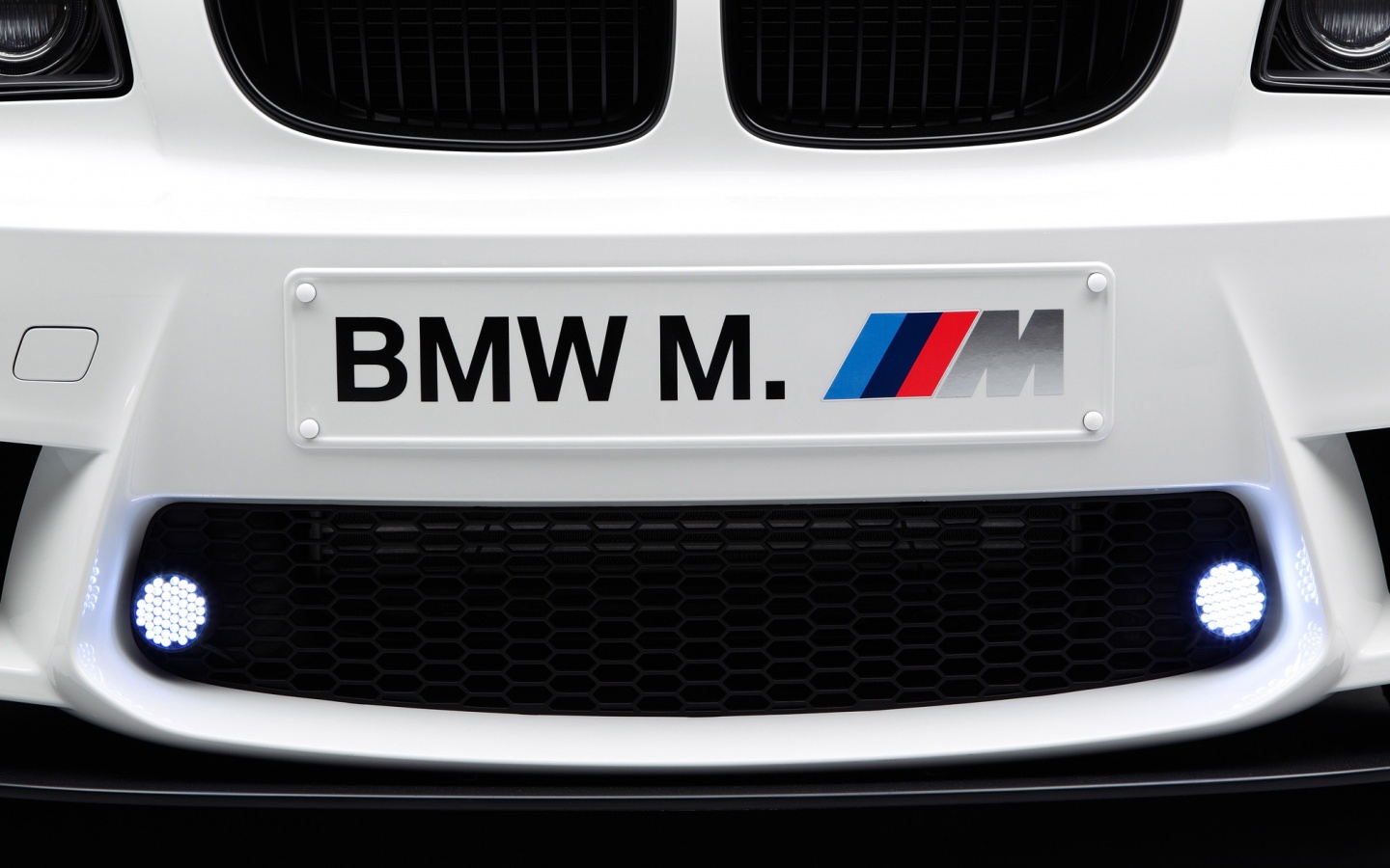 BMW M1 обои