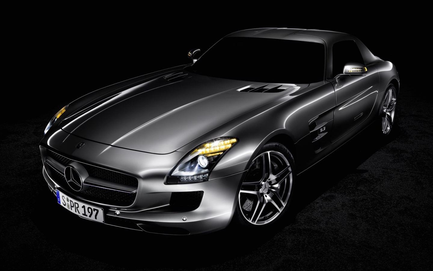 Mercedes SLS обои