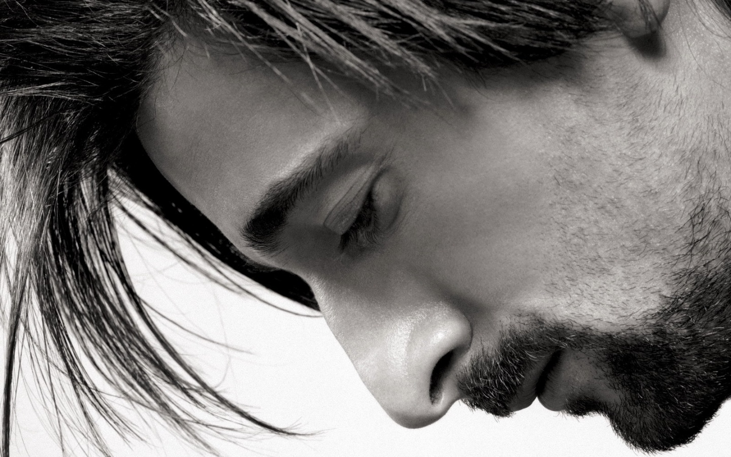 Чёрно-белое фото обои