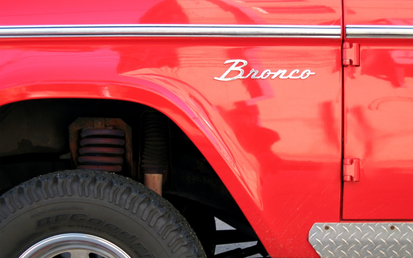 Форд Бронко обои