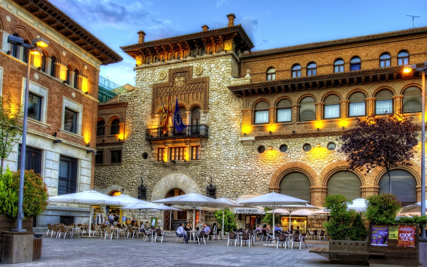 Туристская площадь обои