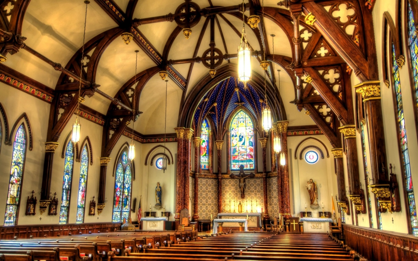 Внутреннее убранство собора обои