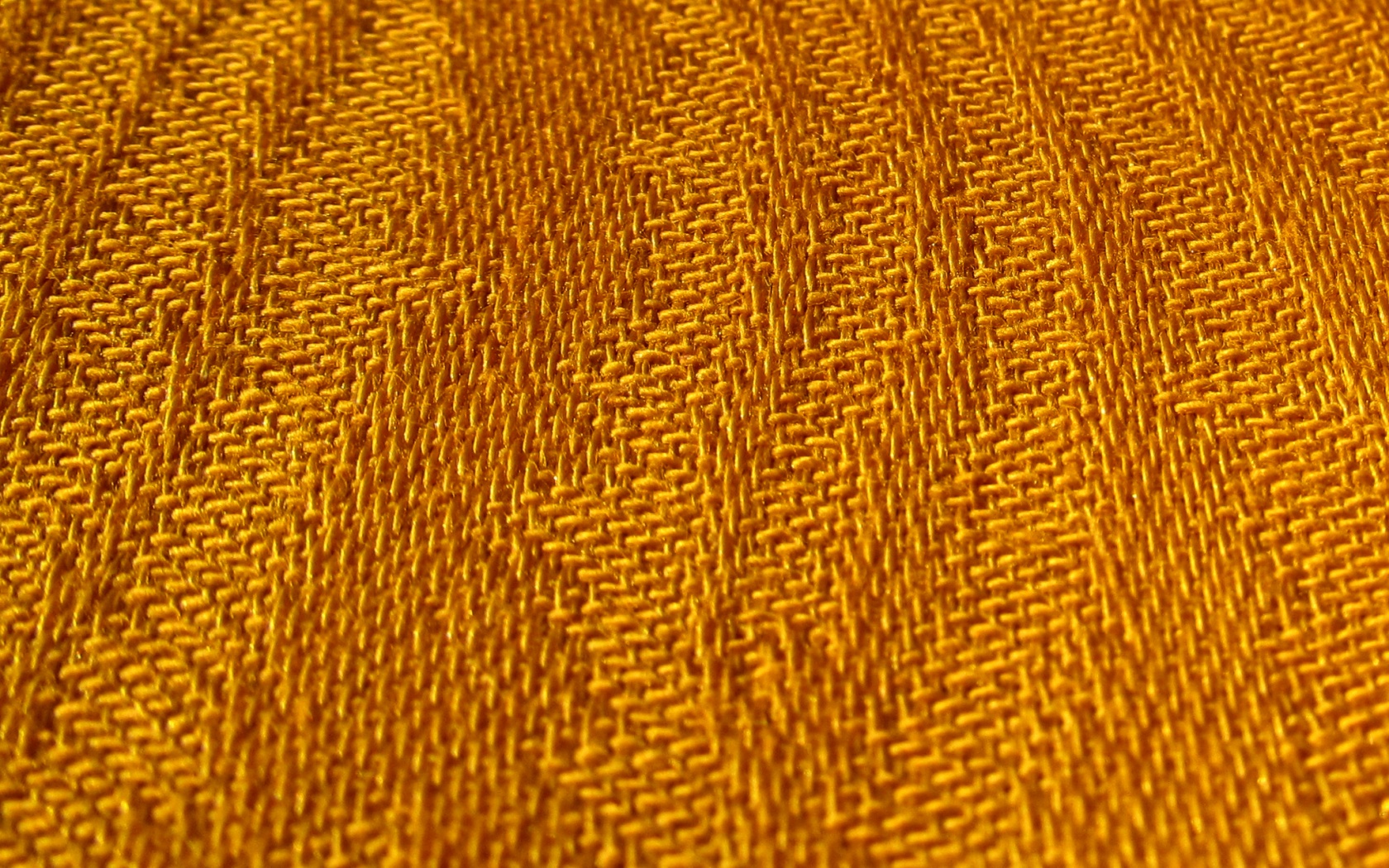 Золотистая ткань обои