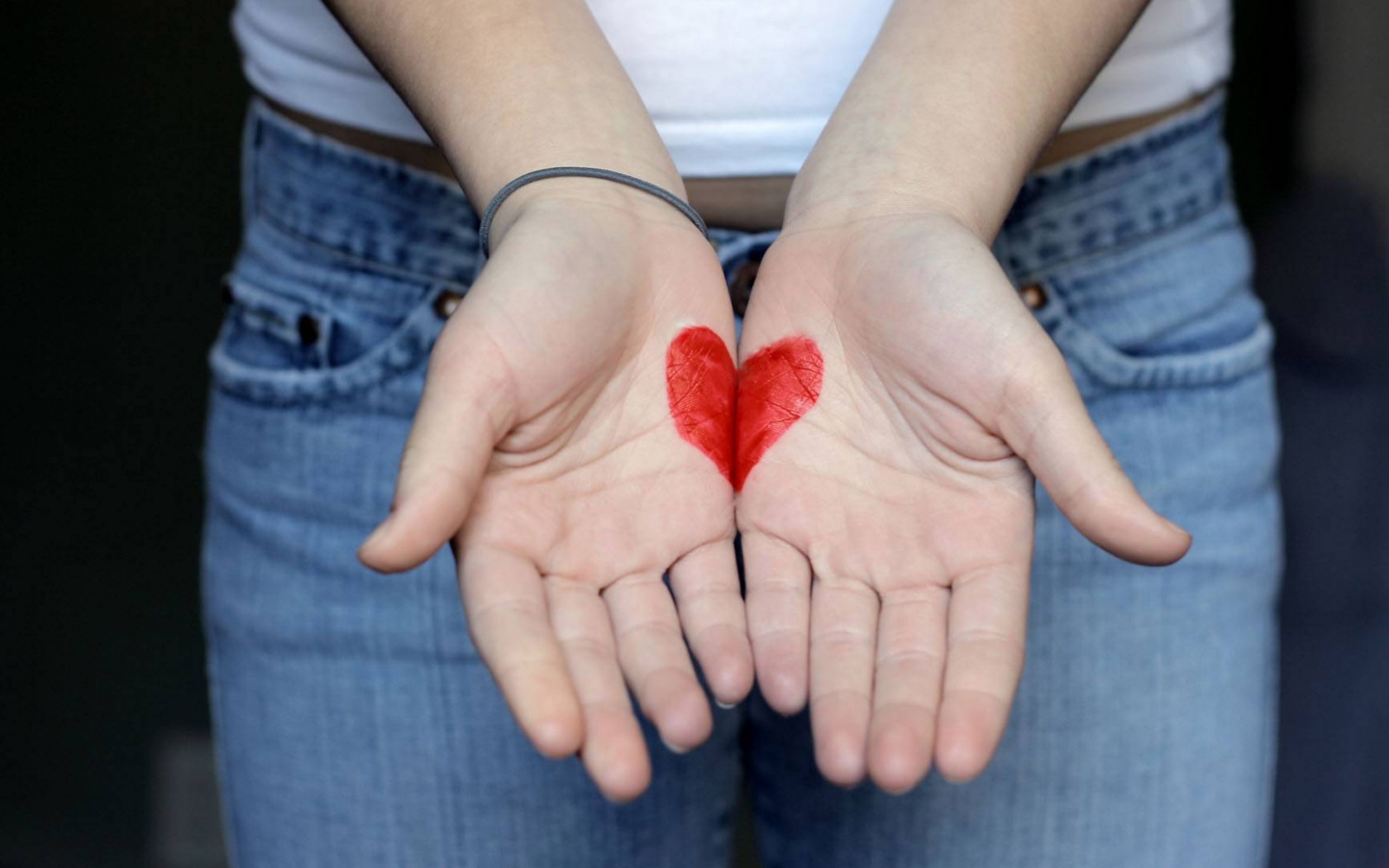 Нарисованное сердце обои