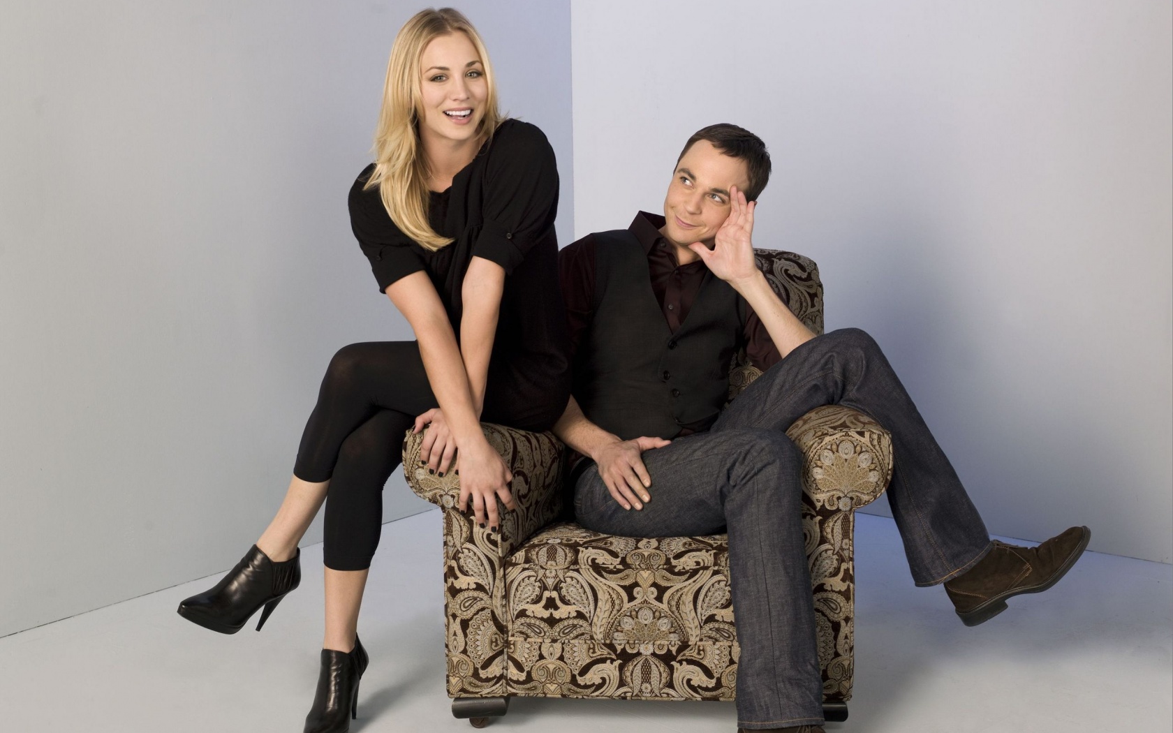 Пенни и Шелдон обои