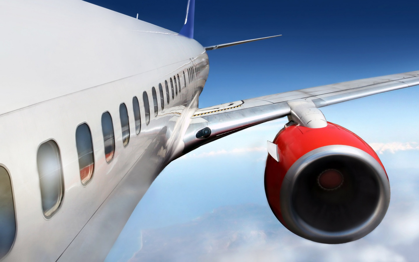 Вид на борт самолёта обои