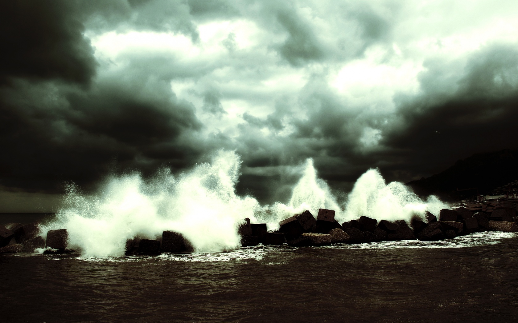 Буря в океане обои