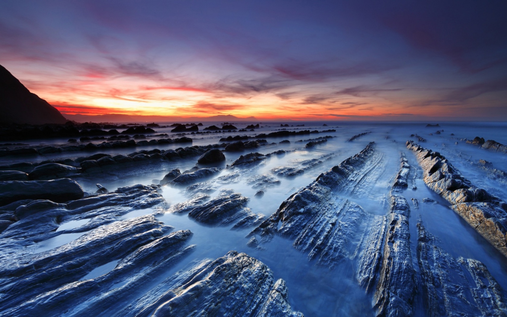 Рифы в тумане обои