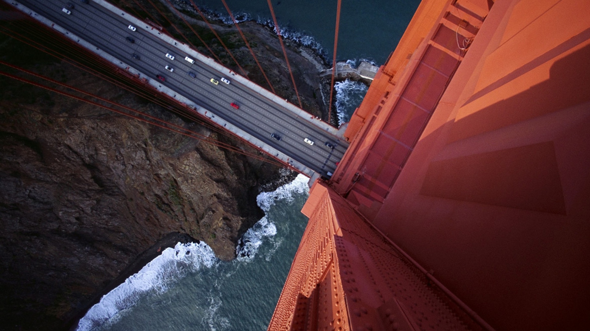 Вид в с пролета моста Золотые Ворота обои