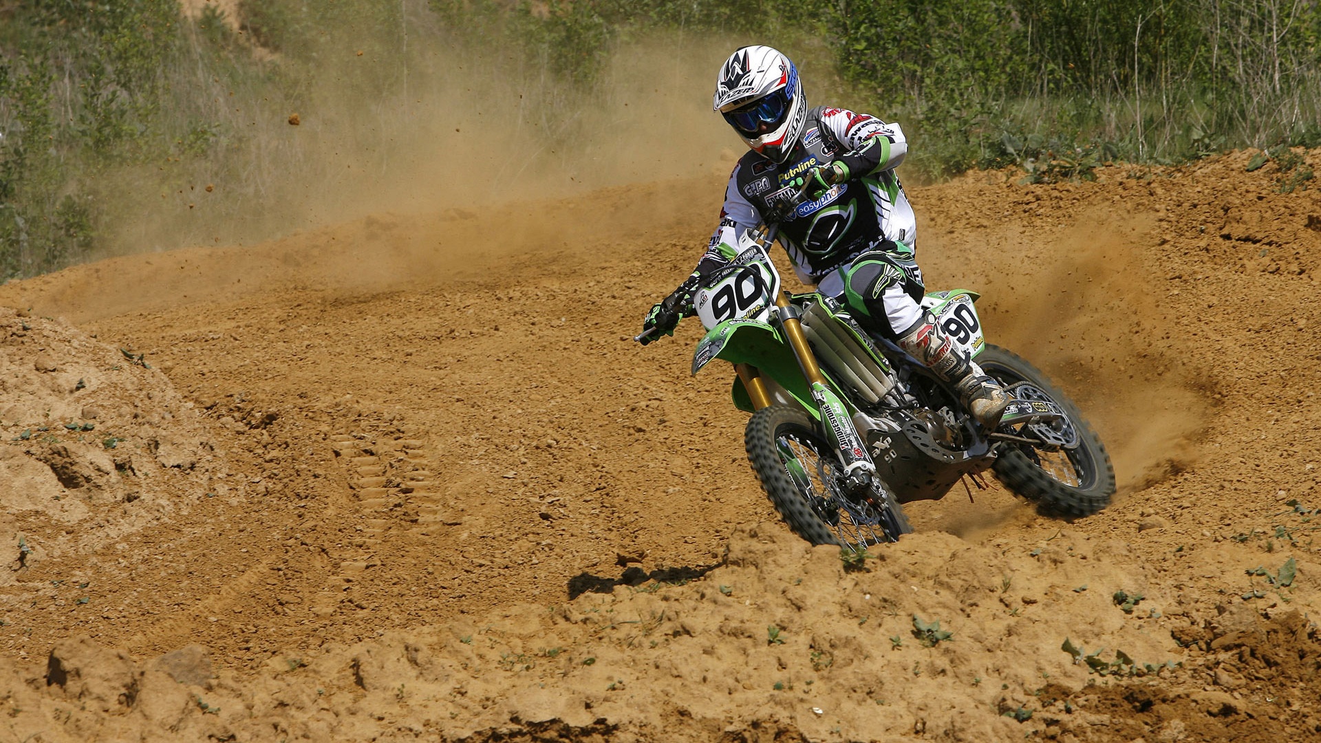 На мототреке обои