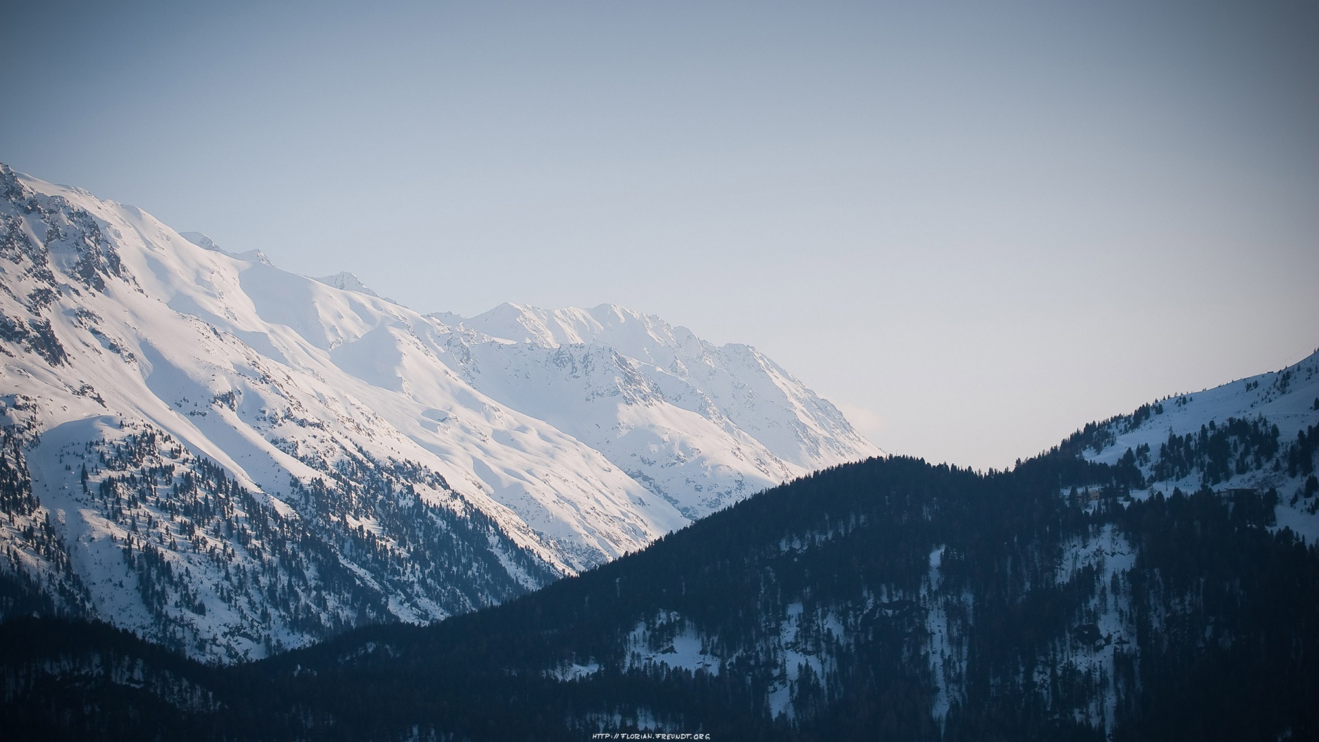 Горные вершины зимой обои